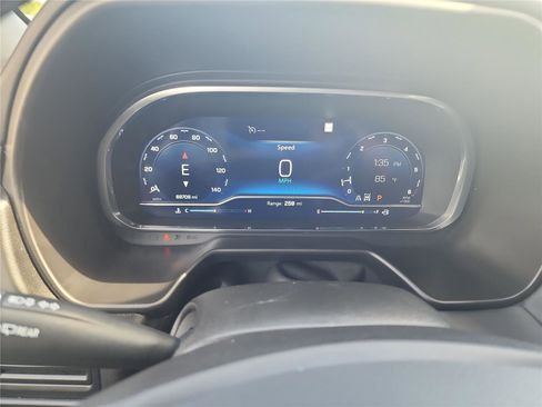 Used 2023 Chevrolet Suburban Z71 w/ Z71 Off-Road Package image 38