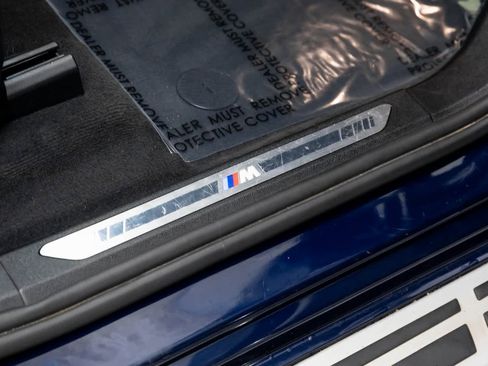 Used 2023 BMW X7 xDrive40i w/ Executive Package image 60