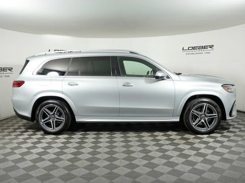 Certified 2025 Mercedes-Benz GLS 450 4MATIC w/ AMG Line Exterior image 6