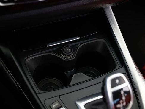 Used 2016 BMW M235i Coupe image 40