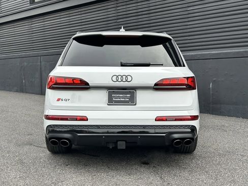 Used 2025 Audi SQ7 Prestige image 9