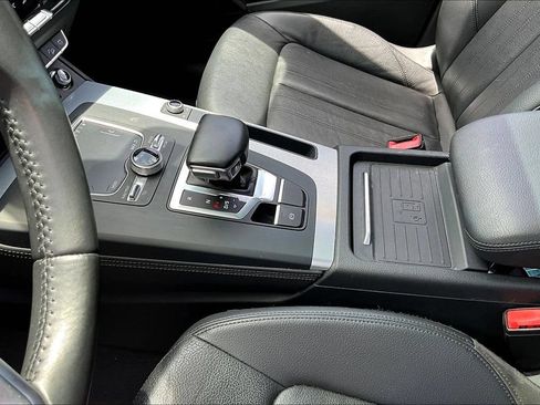 Used 2019 Audi Q5 2.0T Premium Plus w/ Premium Plus Package AWD/4WD image 18