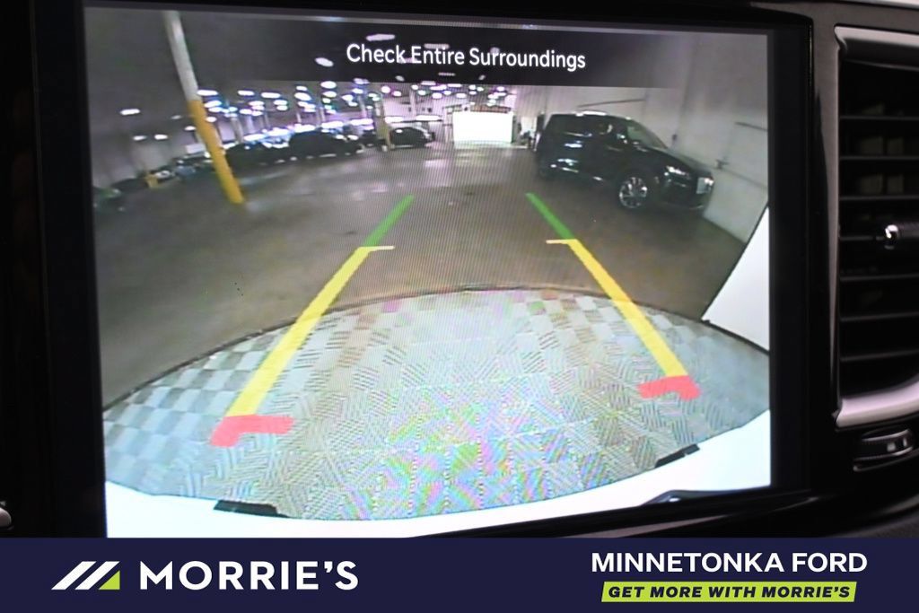 Used 2026 Chrysler Pacifica Select FWD image 33