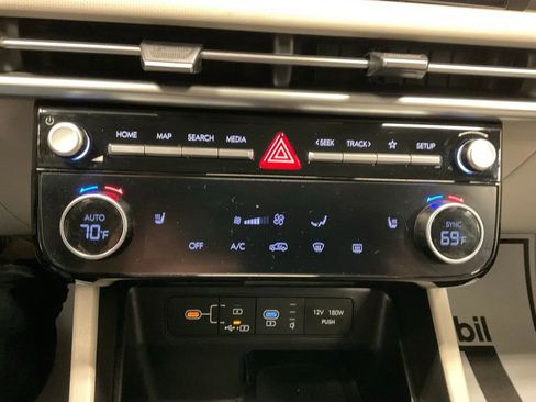 Used 2025 Hyundai Tucson SEL image 18