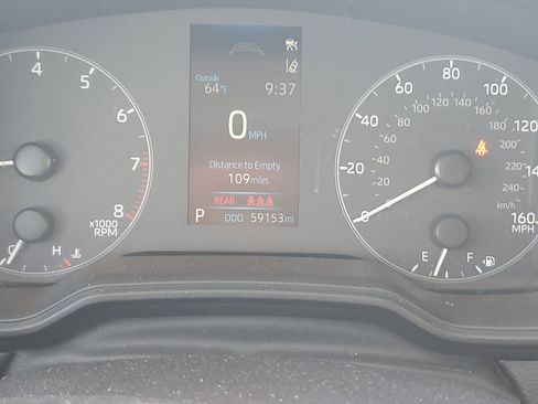 Used 2024 Toyota Corolla LE image 25