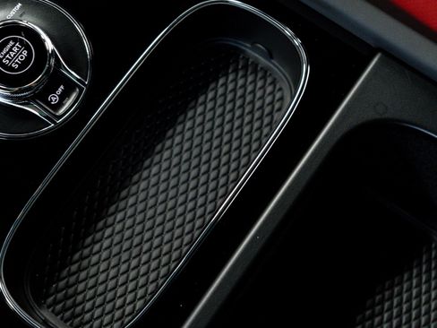 New 2025 Bentley Bentayga image 34