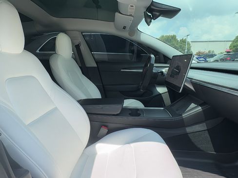 Used 2022 Tesla Model 3 Performance AWD/4WD image 19