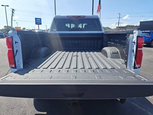 New 2026 Chevrolet Silverado 2500 High Country w/ High Country Premium Package AWD/4WD image 9