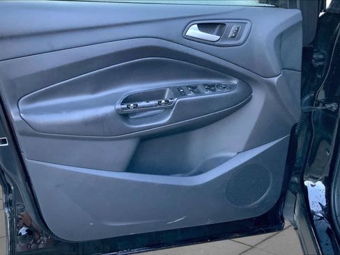 Used 2017 Ford Escape SE AWD/4WD image 20