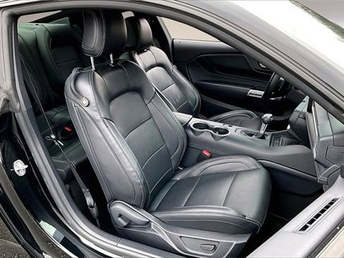 Used 2024 Ford Mustang GT Premium image 22