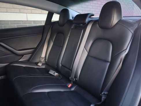 Used 2018 Tesla Model 3 Long Range AWD/4WD image 20