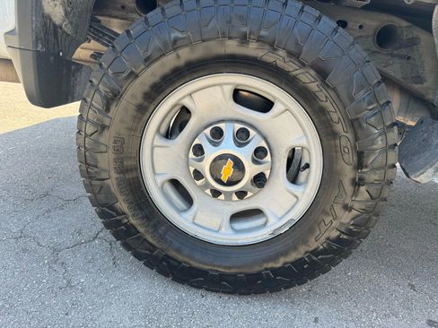 Used 2020 Chevrolet Silverado 2500 W/T w/ WT Convenience Package image 15