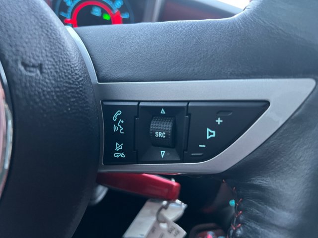Used 2010 Chevrolet Camaro SS RWD image 22