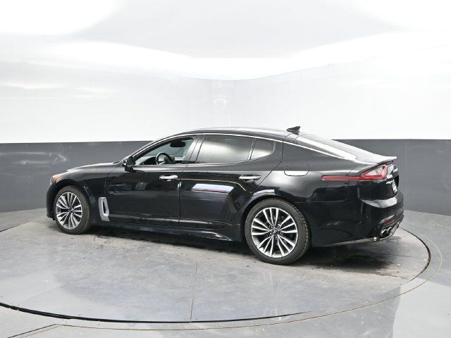 Used 2019 Kia Stinger Premium RWD image 8