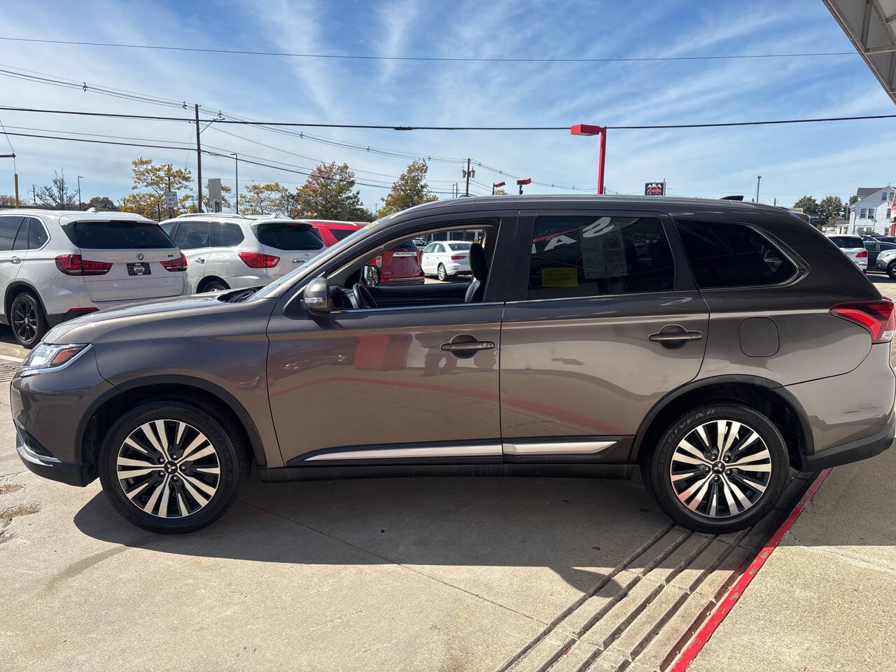 Used 2020 Mitsubishi Outlander SEL AWD/4WD image 8