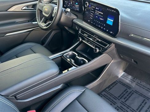 New 2026 Chevrolet Traverse LT image 22