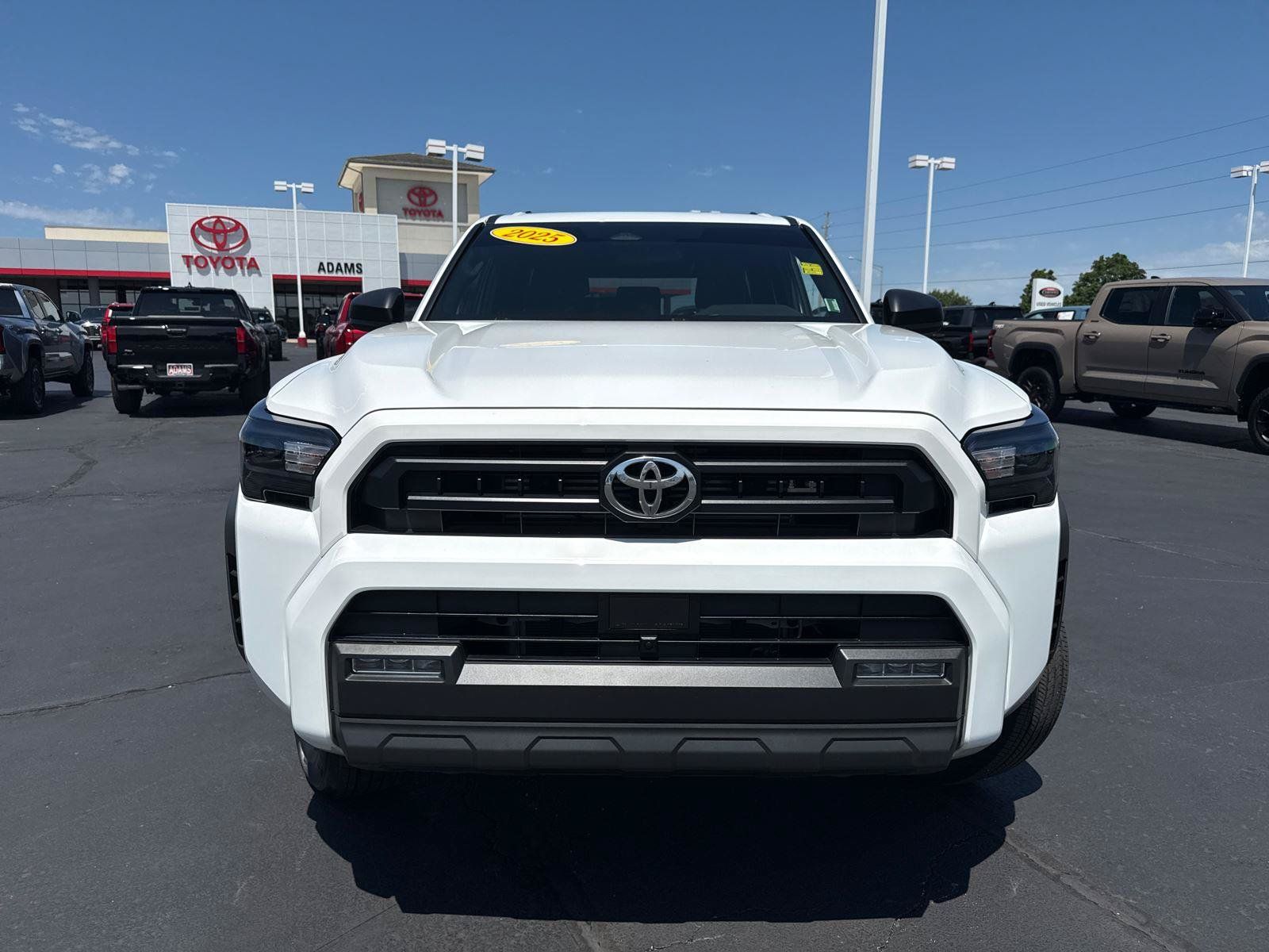 Certified 2025 Toyota 4Runner SR5 AWD/4WD image 3