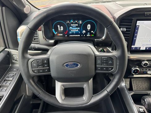 Used 2023 Ford F150 Lariat w/ Equipment Group 502A High image 9