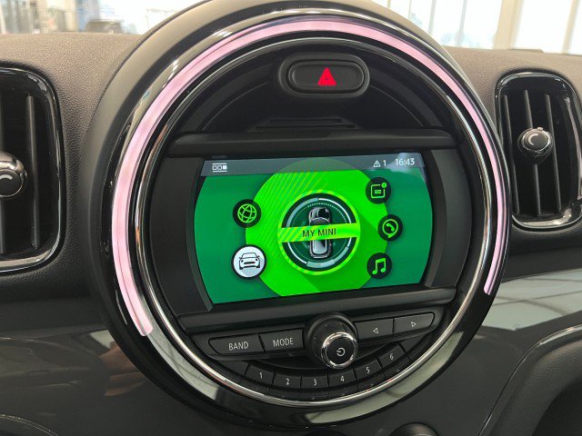 Used 2019 MINI Cooper Countryman FWD image 16