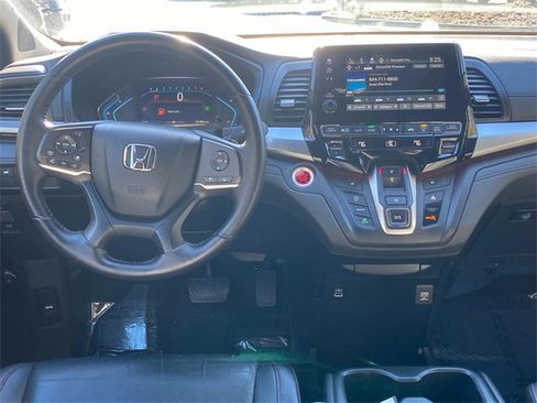 Used 2023 Honda Odyssey Sport image 8