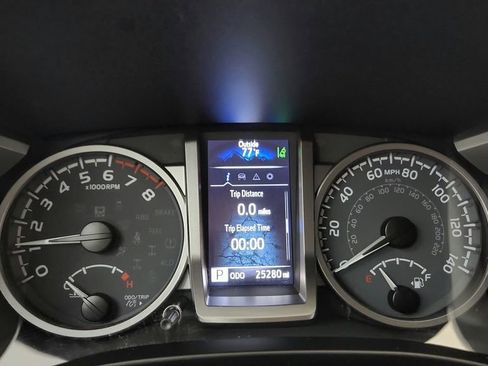 Used 2023 Toyota Tacoma SR5 AWD/4WD image 27