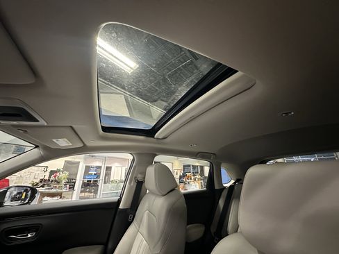 New 2026 Honda HR-V EX-L image 18