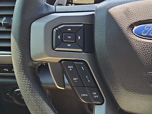 Used 2020 Ford F150 Raptor w/ Equipment Group 802A Luxury AWD/4WD image 22