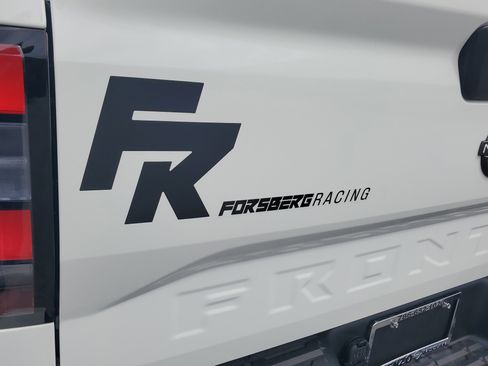 New 2025 Nissan Frontier SV w/ SV Convenience Package image 8