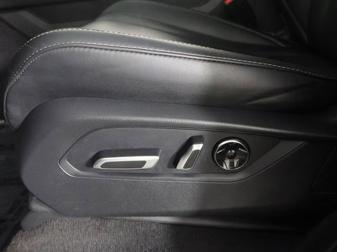 Used 2023 Acura MDX SH-AWD w/ Technology Package image 34