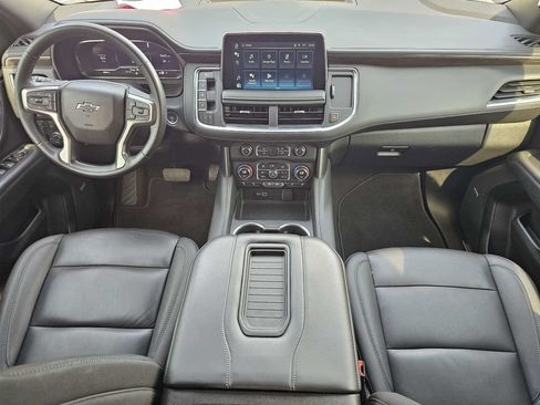 Used 2024 Chevrolet Tahoe Z71 w/ Z71 Off-Road Package AWD/4WD image 16