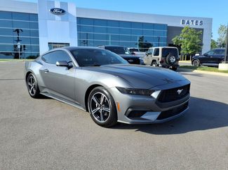 Used 2025 Ford Mustang Coupe RWD video 1