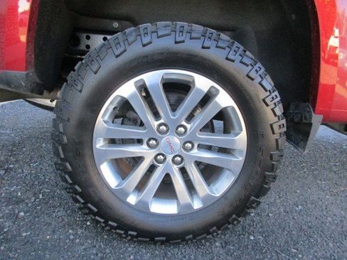 Used 2016 GMC Canyon SLT image 11