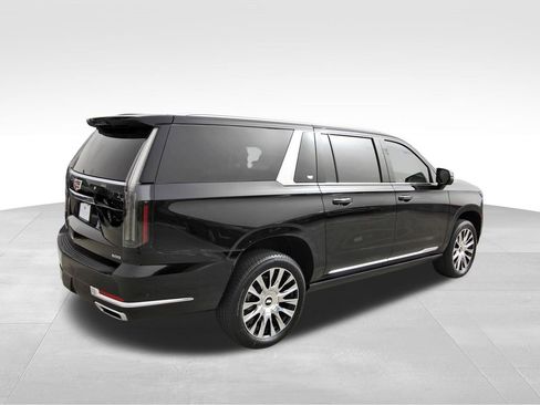 New 2025 Cadillac Escalade ESV Premium Luxury Platinum image 4