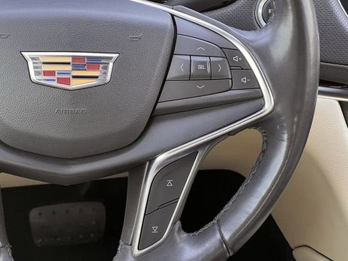Used 2018 Cadillac XT5 Luxury w/ Driver Awareness Package image 16