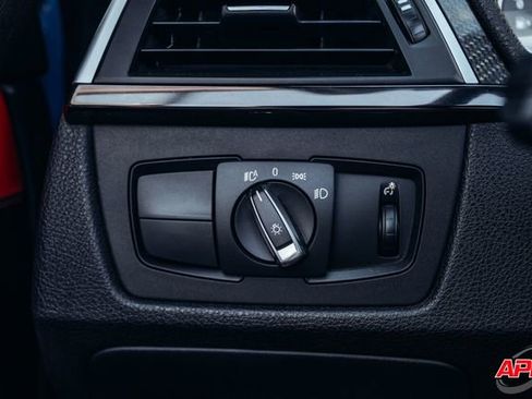 Used 2018 BMW M4 Convertible w/ Competition Package image 70