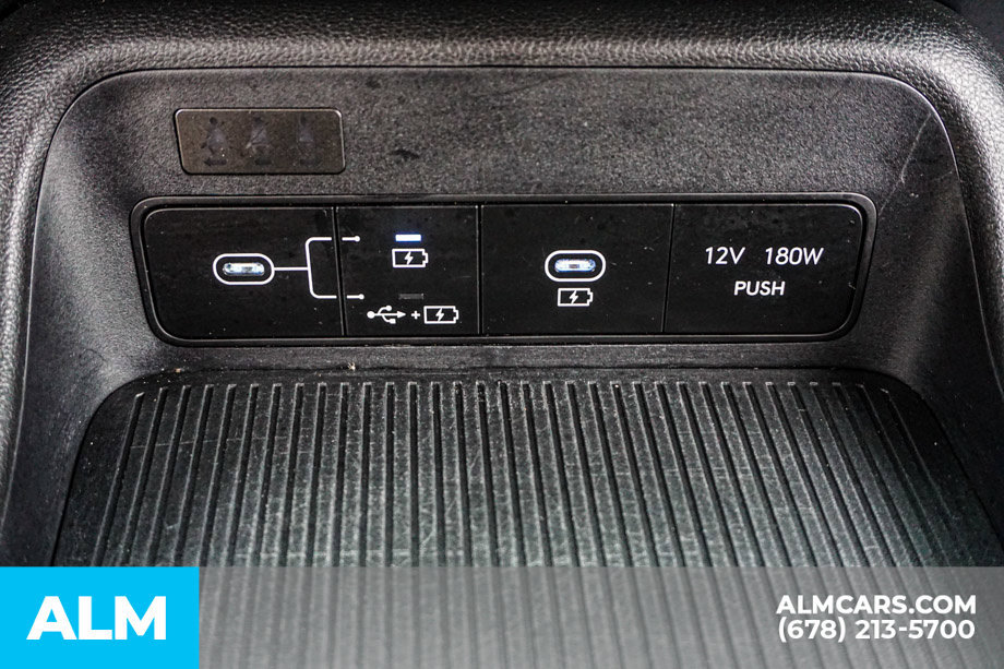 Used 2025 Hyundai Kona SEL FWD image 41