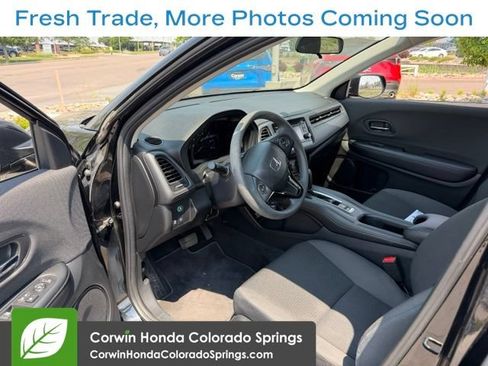 Used 2020 Honda HR-V LX image 9