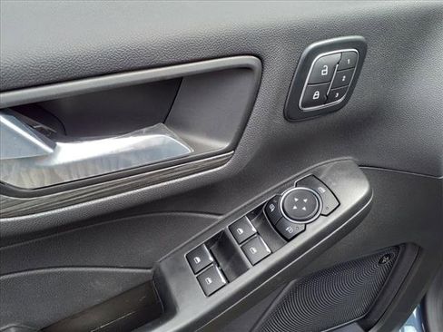 New 2024 Ford Escape SE w/ PHEV Premium Package image 9