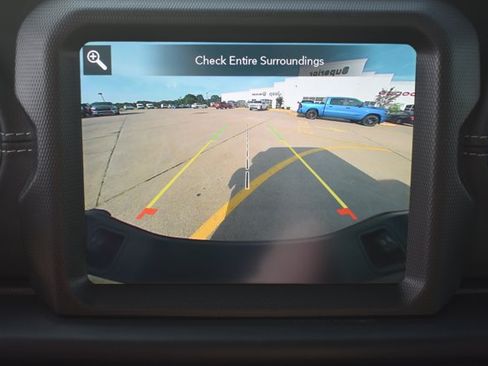 Used 2021 Jeep Gladiator Overland w/ Popular Equipment Package AWD/4WD image 24