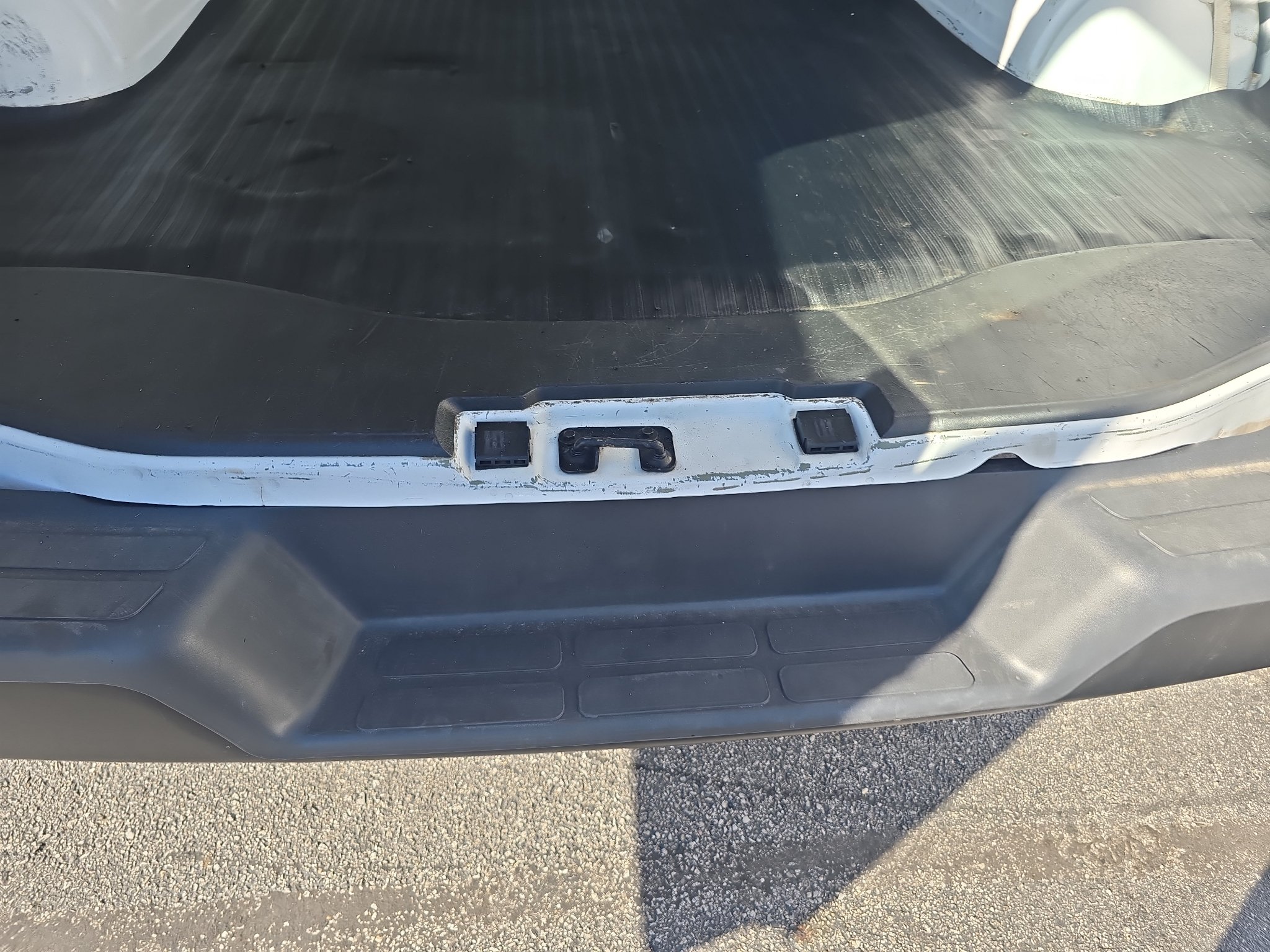Used 2015 Chevrolet Express 2500 RWD image 10