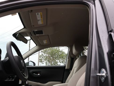 New 2027 Honda HR-V LX image 30