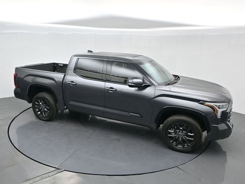 Used 2023 Toyota Tundra Platinum image 53