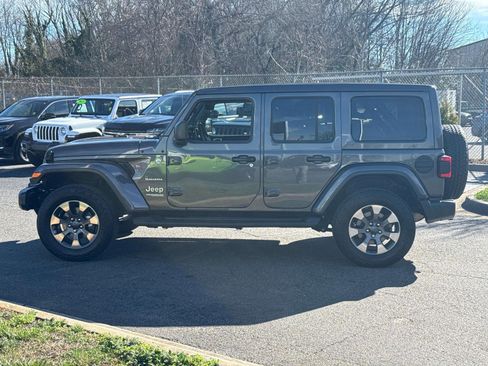 Used 2019 Jeep Wrangler Unlimited Sahara w/ Uconnect 4C Nav & Sound Group image 5