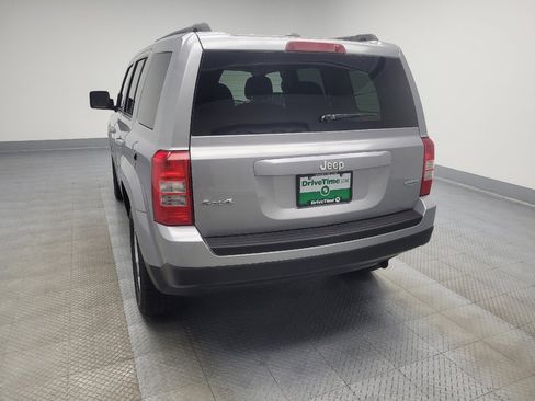 Used 2017 Jeep Patriot Latitude image 6