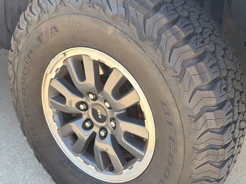 Used 2011 Ford F150 Raptor w/ Raptor Luxury Pkg AWD/4WD image 4