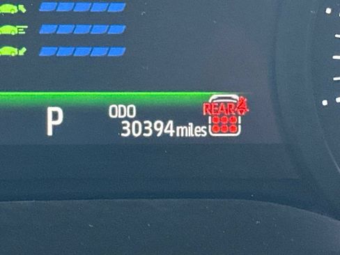 Certified 2025 Toyota Sienna XLE FWD image 28