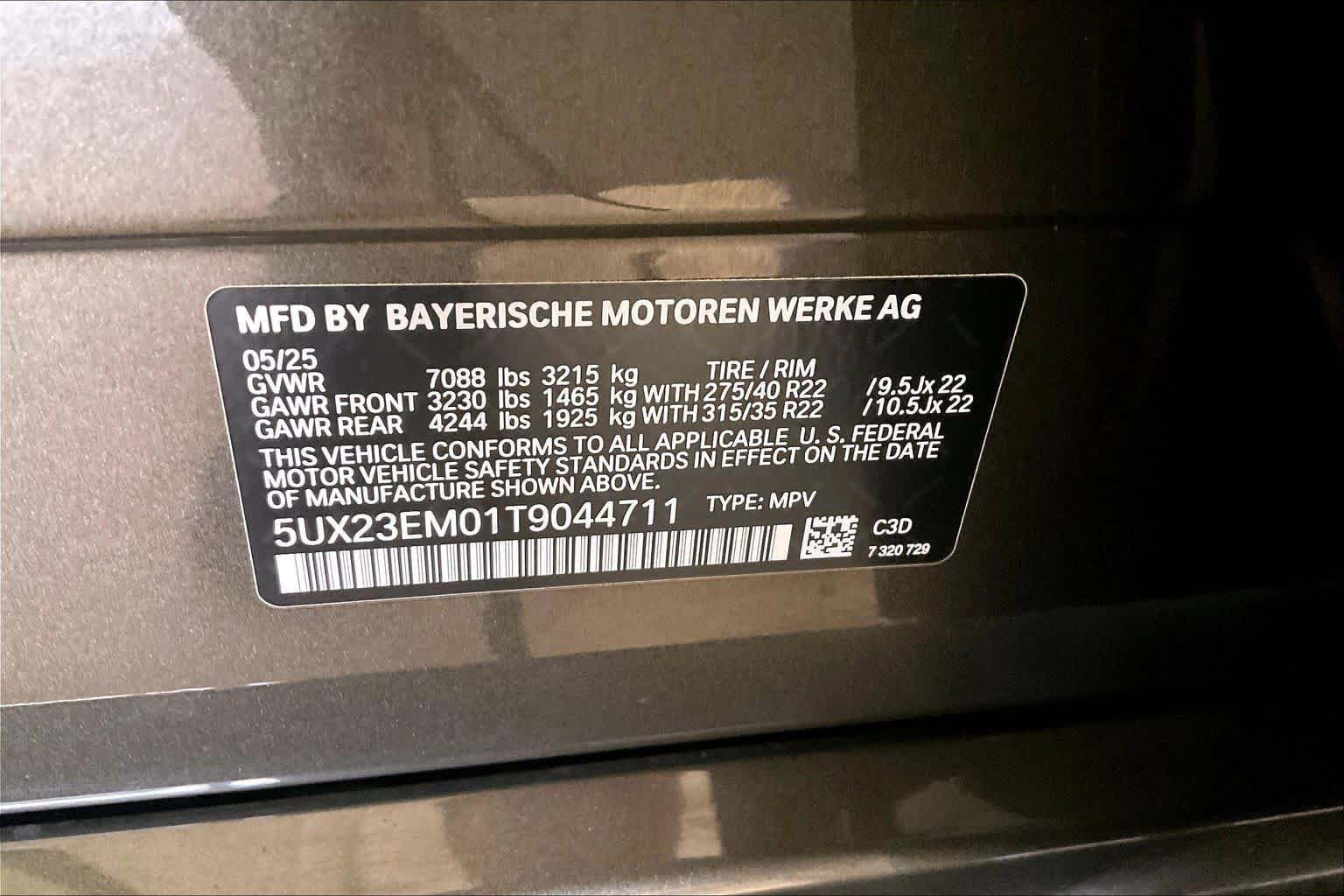 Used 2026 BMW X7 xDrive40i w/ Executive Package AWD/4WD image 32