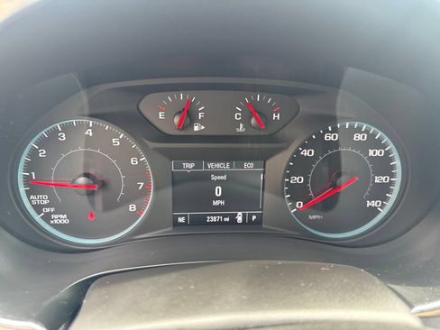 Used 2017 Chevrolet Malibu LT FWD image 24