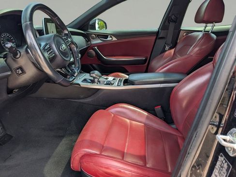 Used 2021 Kia Stinger GT2 RWD image 17