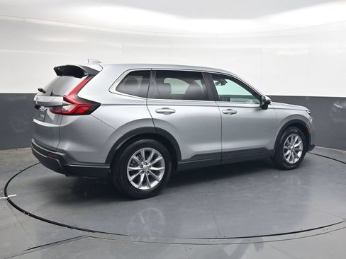 Used 2025 Honda CR-V EX-L image 4